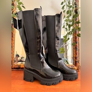 NWT Knee-high Chelsea boots | block heels | wide calf | size 8
